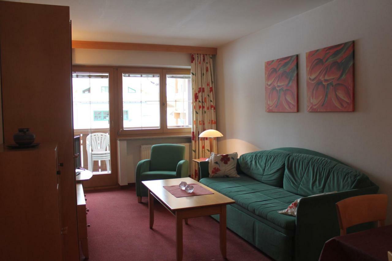 Ferienwohnungen Am Dorfplatz Konigsleiten Extérieur photo